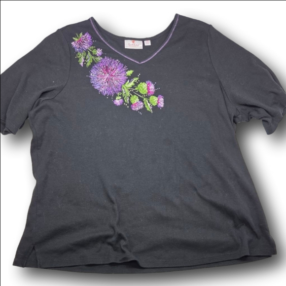 Quacker Factory Tops - Women's Quacker Factory Black Floral Embroidered Short Sleeve Tee 2X